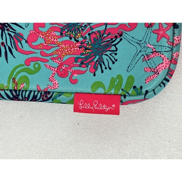 Lilly Pulitzer iPad / Tablet Holder EUC Blue Pink Zipper - Picture 2 of 6